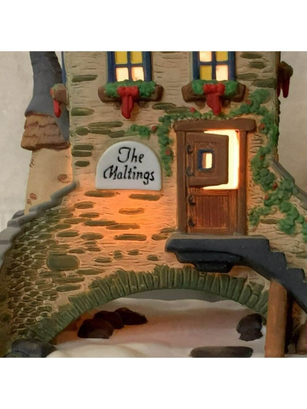 Dept 56 The Maltings Dickens Village Lighted Christmas Building From 1995 - Picture 6 of 9
